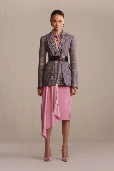 Look 3